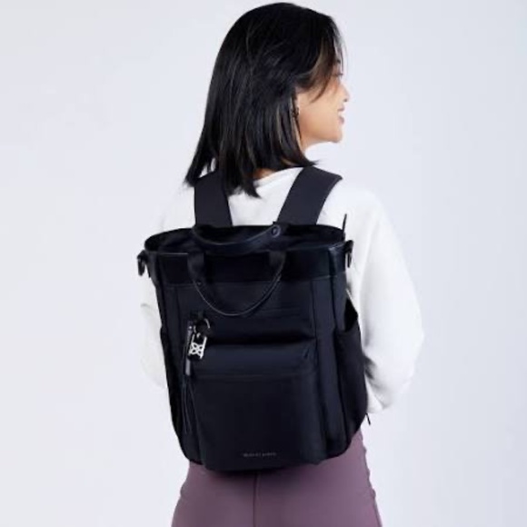 Sherpani Soleil AT Travel Bag Tote Multi Wear Backpack - Picture 3 of 11